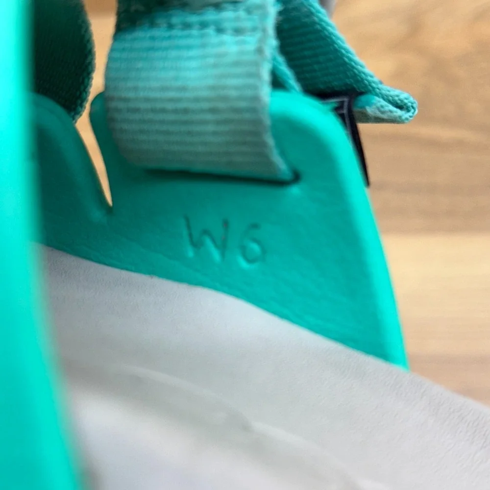 Chaco Womens Sandals Size 6 Chillos Aqua Green Slides